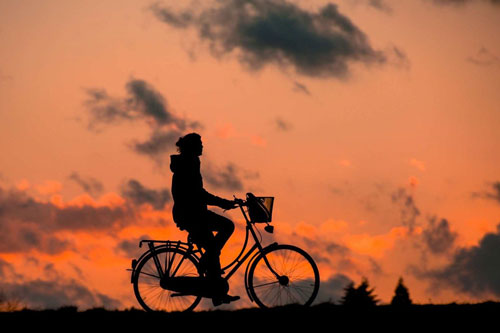 Cyclotourisme, l'histoire du premier voyage à velo au Cap Nord en hiver.